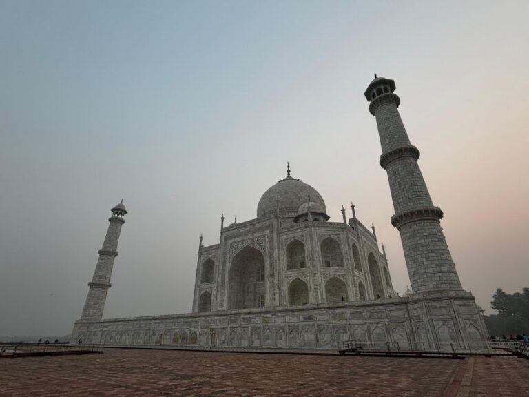 From Delhi to Agra Taj Mahal Trip With Agra Fort & Baby Taj