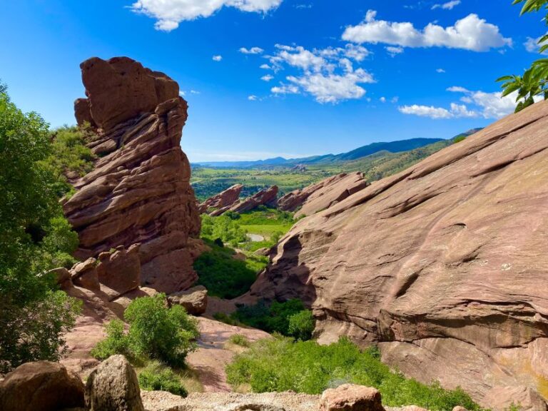 From Denver: Red Rocks and Mount Blue Sky Guided Day-Trip