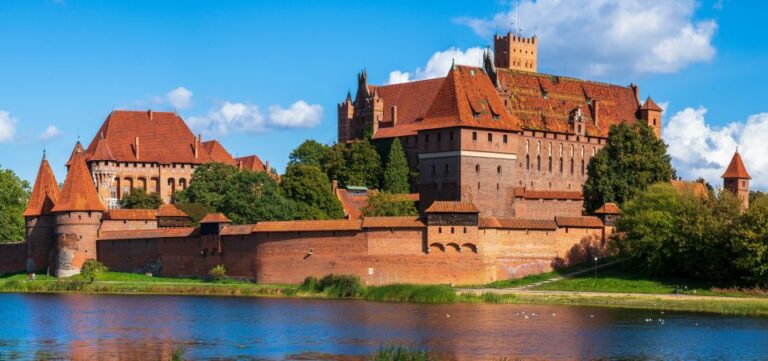 From Gdansk: Half-Day Malbork Castle Tour With Audioguide