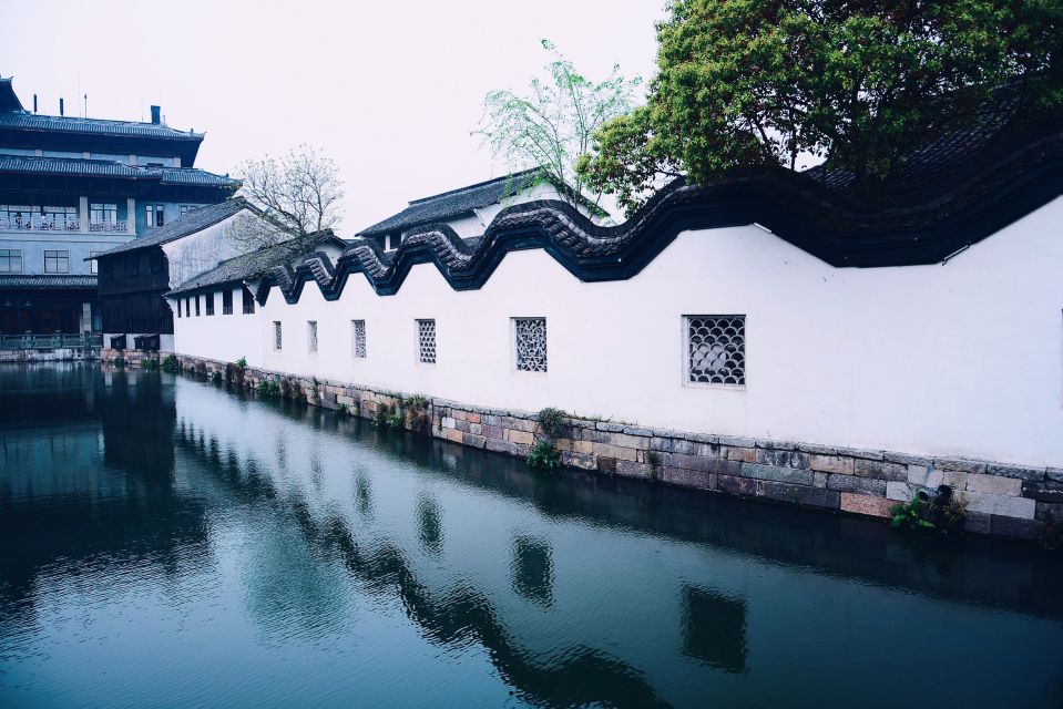 1 from hangzhou full day wuzhen image water town group tour From Hangzhou: Full-Day Wuzhen Image Water Town Group Tour