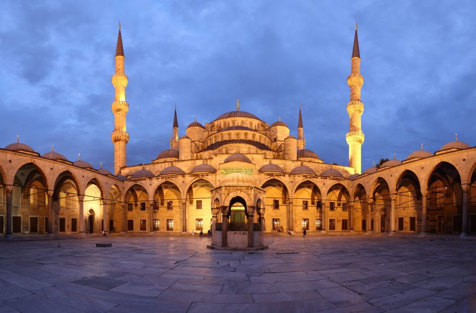 1 from istanbul hagia sophia ephesus pamukkale 6 day tour From Istanbul: Hagia Sophia, Ephesus, Pamukkale 6-Day Tour