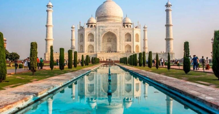 From Jaipur: Taj Mahal & Agra Private Guided Tour