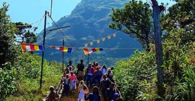 From Kandy: Adams Peak Trekking & Epic Guided Hike