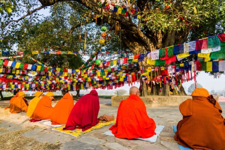 From Kathmandu: 3-Days Tour to Lumbini