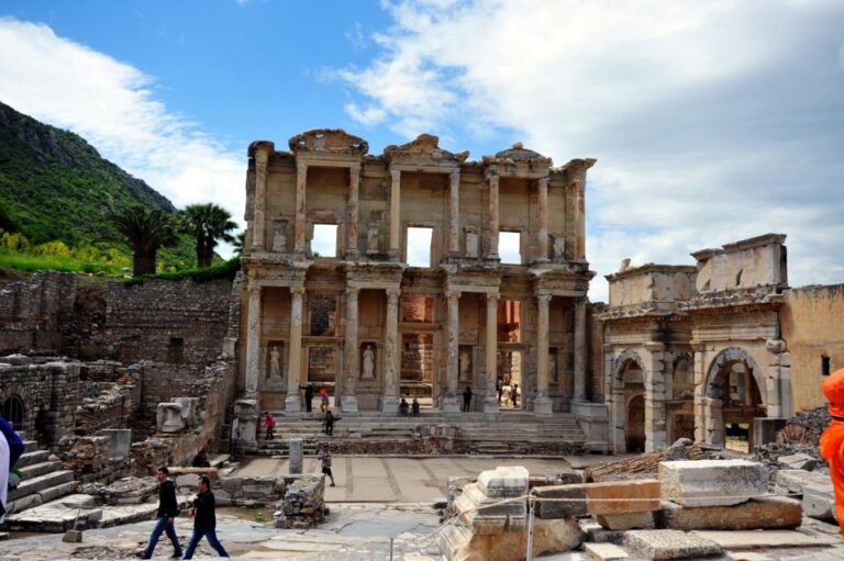 From Kusadasi or Selcuk: Full-Day Ephesus Tour With Lunch
