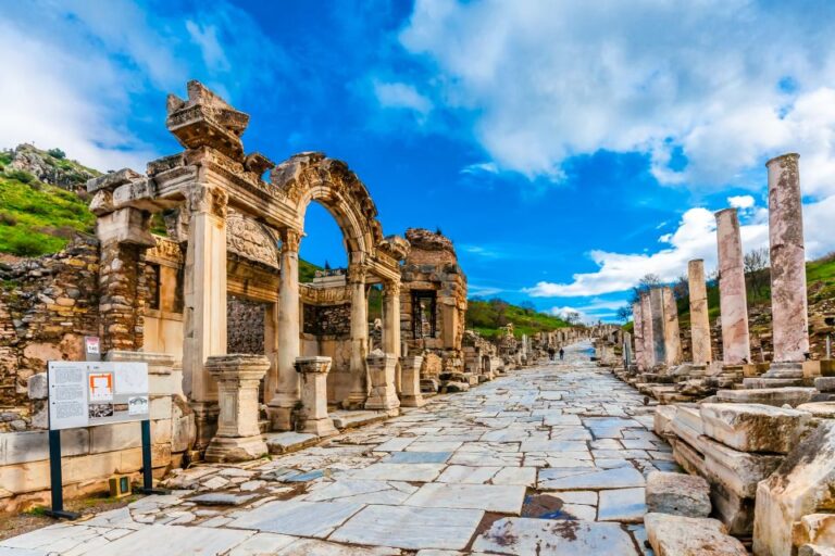 From Kusadasi: Private Ephesus Tour for Cruise Passengers