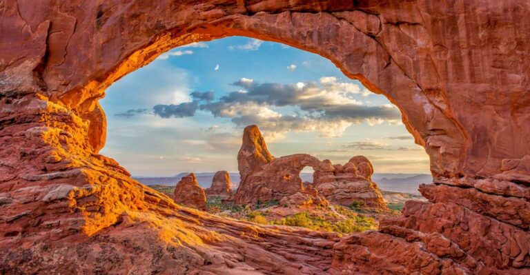 From Las Vegas: 7-Day Utah and Arizona National Parks Tour