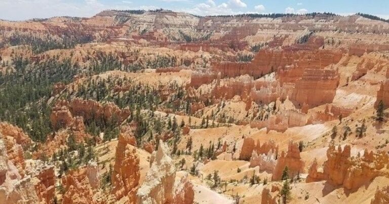 From Las Vegas: Zion and Bryce Canyon Guided Day Tour