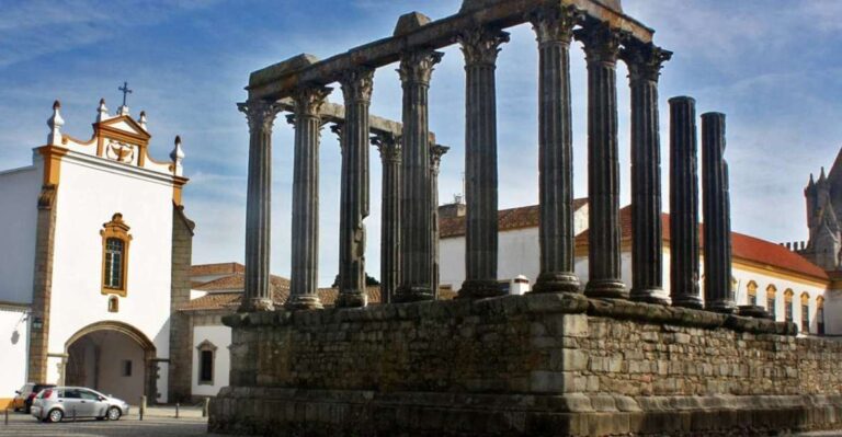 From Lisbon: Private Day Trip to Évora With Hotel Pickup