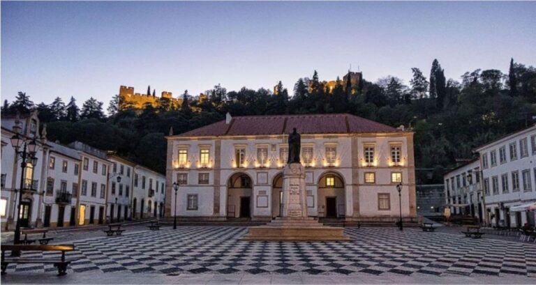 From Lisbon: Private Full-Day Tour to Tomar and Coimbra