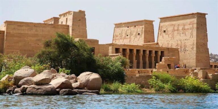 From Luxor: 5-Day Nile Cruise to Aswan With Balloon Ride
