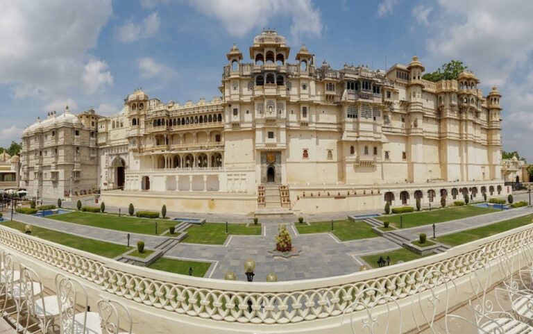 From New Delhi: 3-Day Jaipur Private Tour With 2-Nights B&B