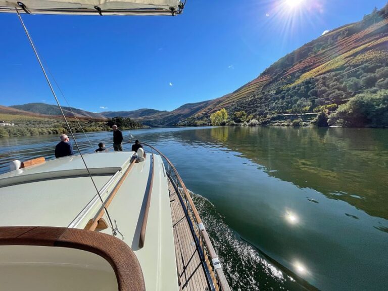 From Pinhão: Private Yacht Cruise Along the Douro River