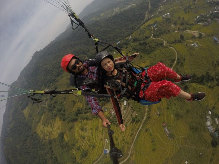 From Pokhara: Paragliding for 30 Minutes