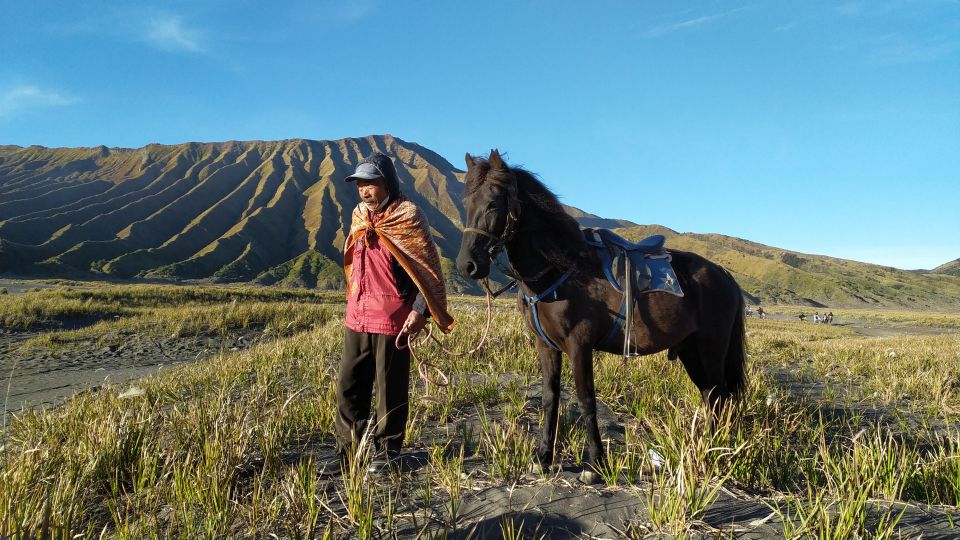 1 from probolinggo mount bromo sunset tour by land cruiser From Probolinggo: Mount Bromo Sunset Tour by Land Cruiser