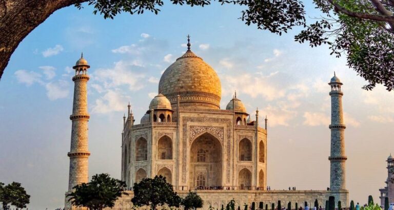From Rishikesh: 2 Days Taj Mahal Agra Tour
