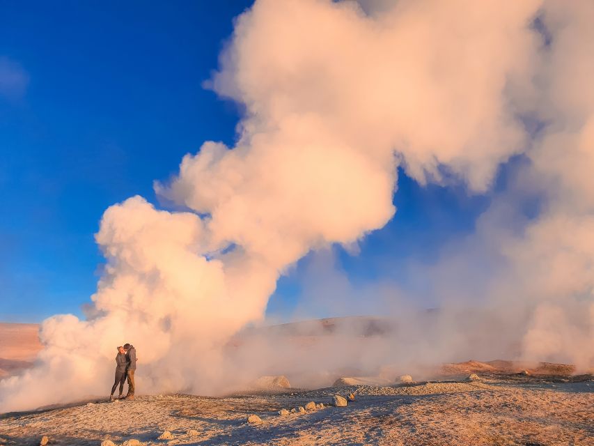 1 from uyuni red lagoon uyuni salt flats 3 day guided tour From Uyuni: Red Lagoon & Uyuni Salt Flats 3-Day Guided Tour