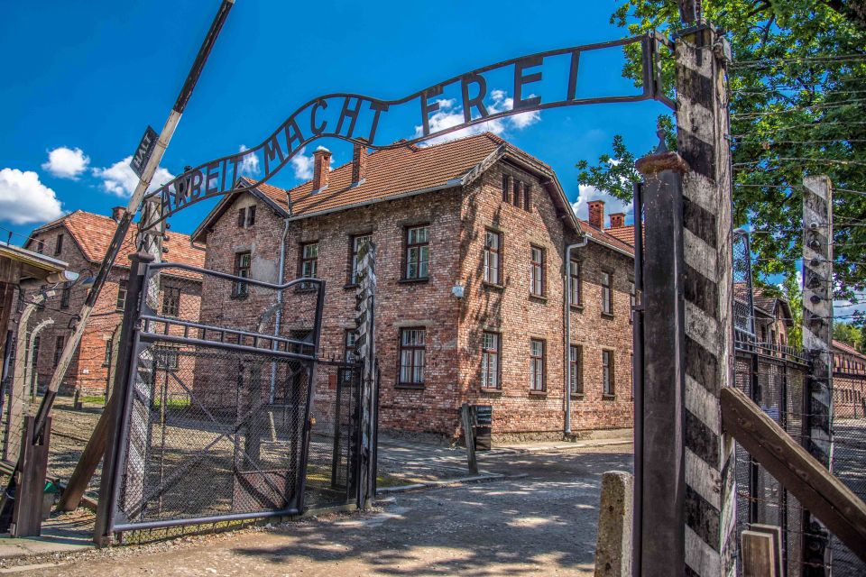 1 from warsaw guided tour to auschwitz birkenau and krakow From Warsaw: Guided Tour to Auschwitz Birkenau and Krakow