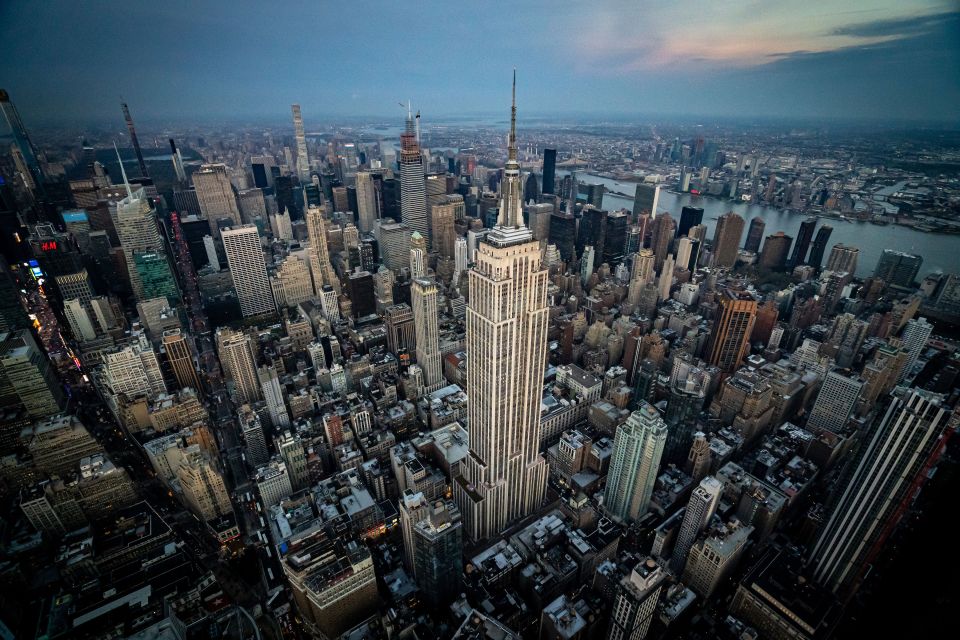 1 from westchester nyc private helicopter tour for couples From Westchester: NYC Private Helicopter Tour for Couples