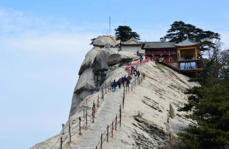 From Xi’an: Mt. Huashan Private Tour and Cable Car Ride