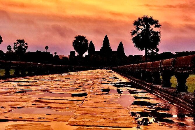 Full Day Angkor Complex by Tuk Tuk – (Optional Sunrise)