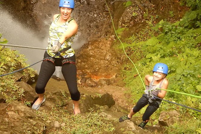 1 full day class ii iii rafting and canyoning rappelling from la fortuna arenal Full Day Class II-III Rafting and Canyoning Rappelling From La Fortuna-Arenal