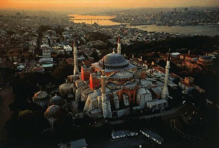 Full-Day Istanbul Ancient Byzantine and Ottoman Relics Tour