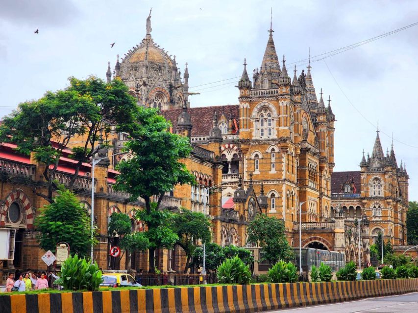 Full-Day Mumbai Sightseeing & Dharavi Slum With Options