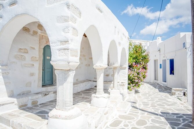 Full-Day Paros and Antiparos Islands French Tour by Bus