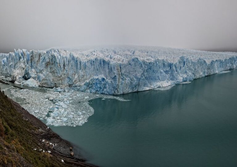 Full Day Perito Moreno Glacier With Nautical Safari