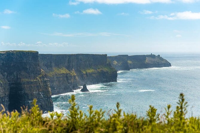 Full Day Private Tour to The Cliffs of Moher, Bunratty Castle