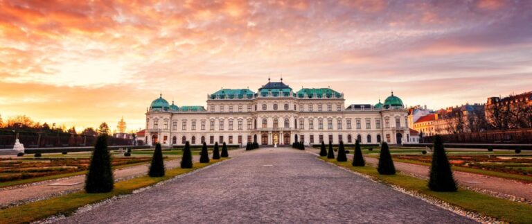 Full-Day Private Trip From Prague to Vienna