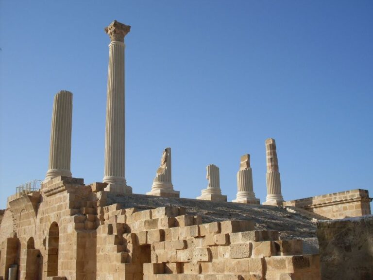 Full Day Uthina and Dougga Private Tour From Tunis