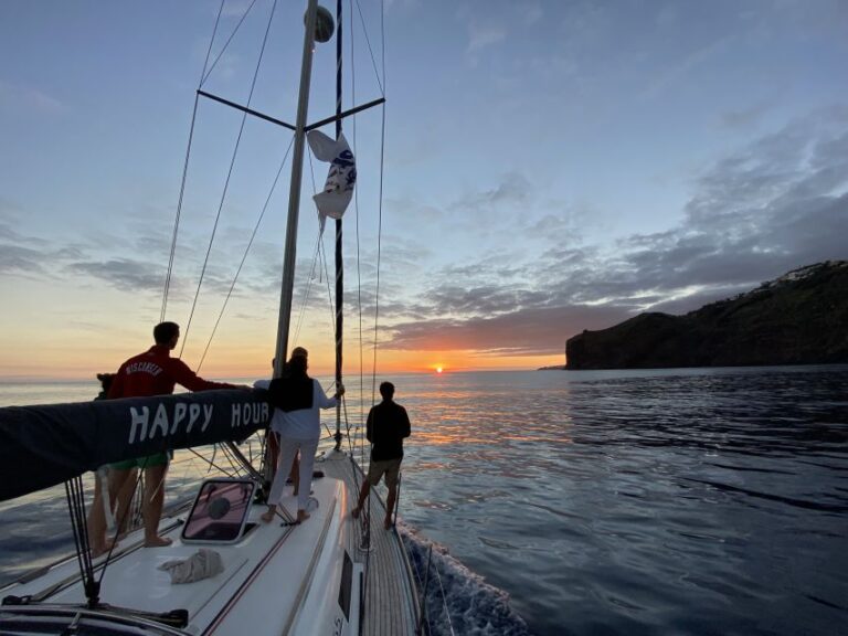 Funchal: Sunrise Private Sailing Trip With Breakfast