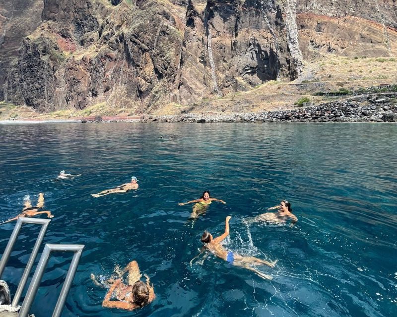 1 funchal sunset tour on traditional madeiran boat w drinks Funchal: Sunset Tour on Traditional Madeiran Boat W/ Drinks