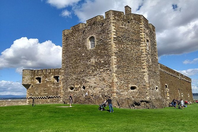 Game of Thrones and Outlander Small Group Tour From Edinburgh
