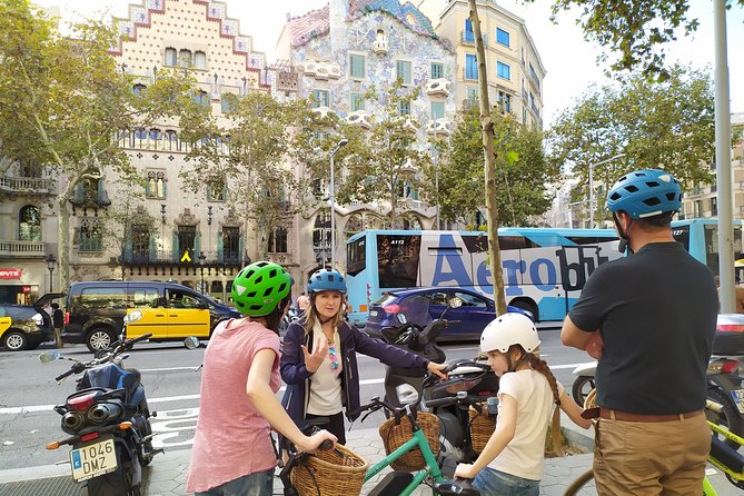1 gaudi e bike tour in barcelona Gaudi E-Bike Tour in Barcelona