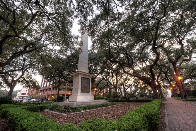 Generals and Generalities Pub Crawl in Savannah