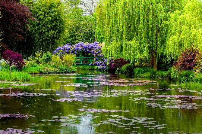 Giverny – Claude Monets House & Gardens – Private Trip
