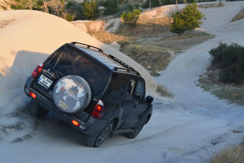 1 goreme cappadocia hot air balloon viewing with suv Göreme: Cappadocia Hot-Air Balloon Viewing With SUV