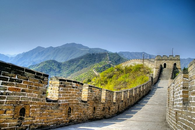 Great Wall Hiking Tour From Beijing: Simatai West to Jinshanling