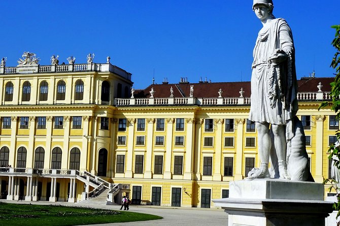 Green Schönbrunn – Private Gardens & Palace Tour (Skip the Line)