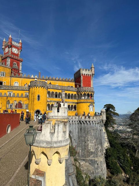 Group Tour Sintra: Highlights, Coastline and Cascais