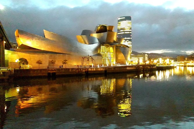Guggenheim Museum Bilbao Art and Architecture Private Tour