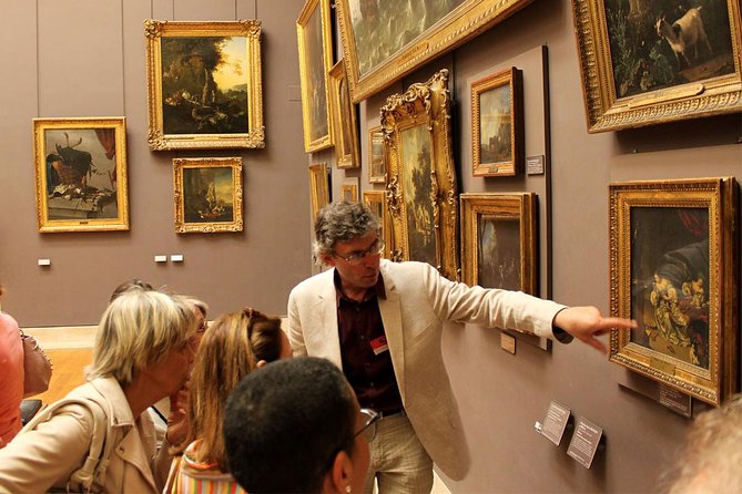 Guided Tour of the Louvre in French and in a Small Group