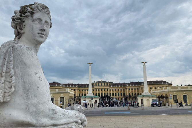 Guided Walking Tour of Schonbrunn Palace in Vienna