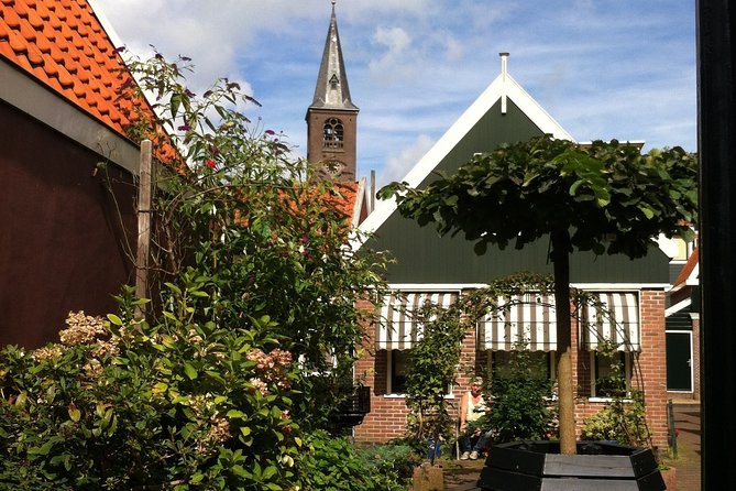Half-Day Edam and Volendam Private Walking Tour From Amsterdam