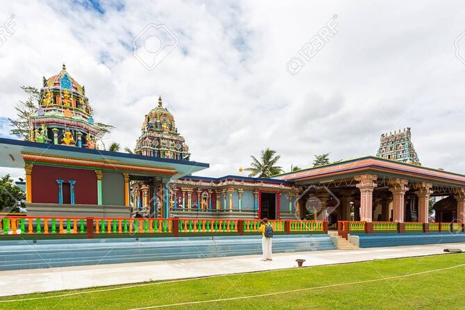 Half Day Nadi Tour Incls Sri Siva Temple, Orchid Gardens,Local Village & Markets