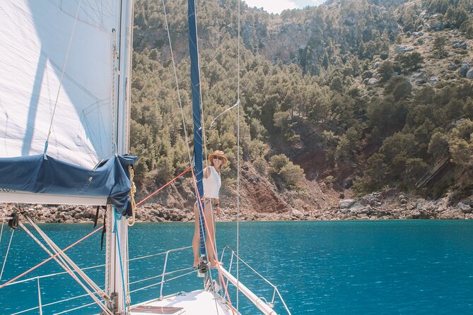 1 half day private sailing tour along the tramuntana coast Half Day Private Sailing Tour Along the Tramuntana Coast