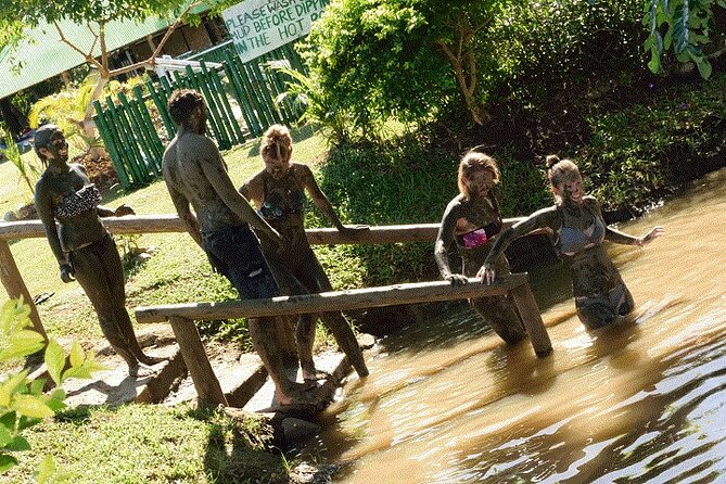 Halfday Private Mudpools,Veseisei Fijian Village,Sleeping Giants Garden&Shopping